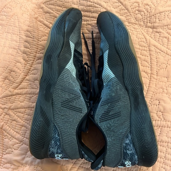 New Balance Fuel cell Running Shoes. Black Gray. Size11 . Like New. Barely Worn. - Picture 7 of 7